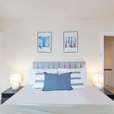 Blue Sky 3 Bedroom Cottage Whitby Luaran gambar